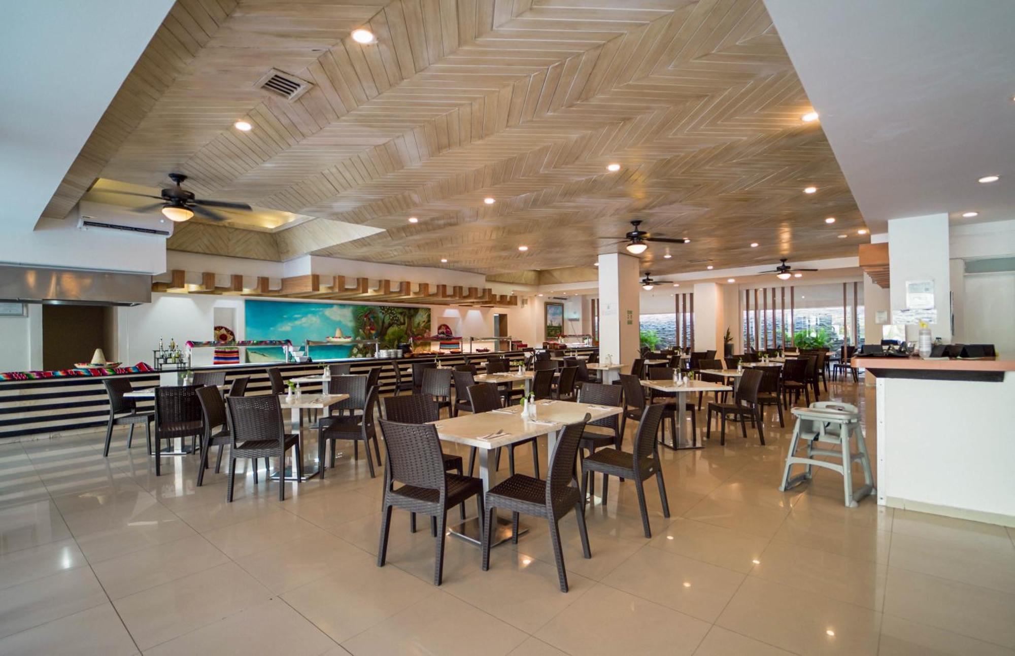 Bay Resort Cancún